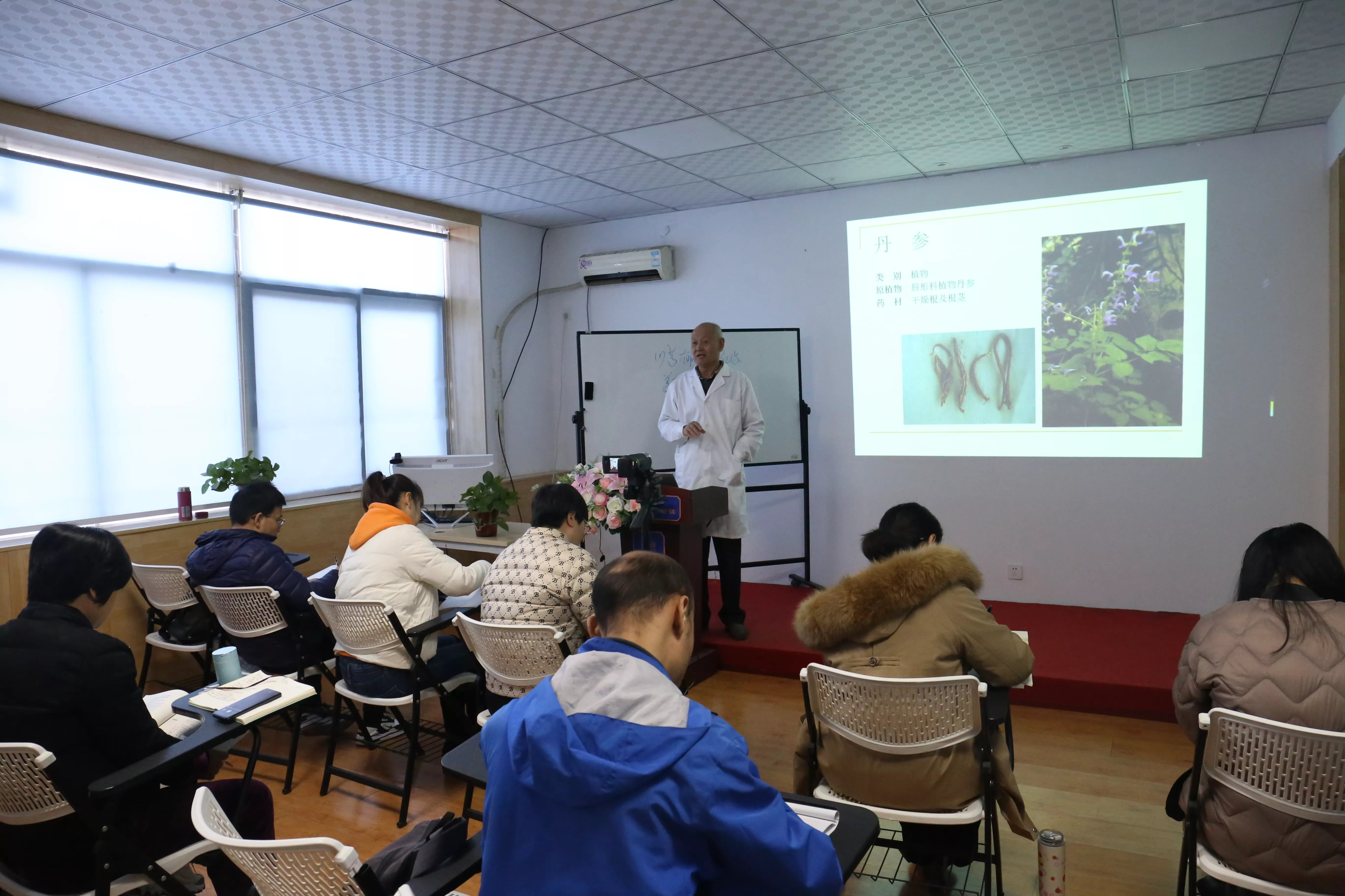 路径二：通过确有专长渠道，实现临床执业发展
